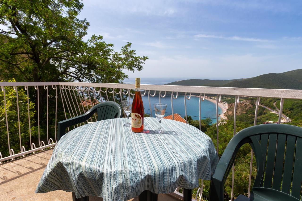 Daire Do Re Mi Budva